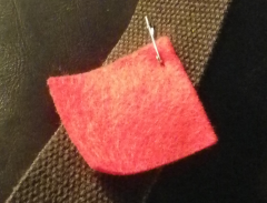 Red_square_badge_Quebec_student_strike.png
