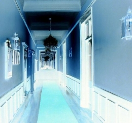 corridorhotel.JPG