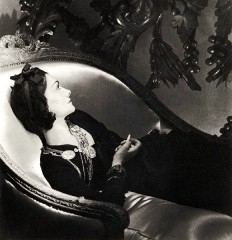 coco_chanel_by_horst_2211541725.jpg