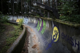 4978038_6_b268_la-piste-de-bobsleigh-des-jeux-olympiques_3aafe6a63fd6545c523340b3d5d7ac0e.jpg