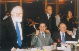 Rav_David_Messas_Roger_Cukierman_Delanoe_et_Sarkozy_au_diner_du_CRIF_en_2003-ff0bc.jpg