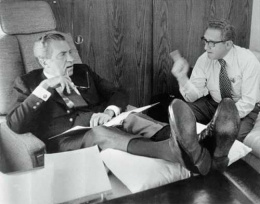 nixon-y-kissinger.jpg