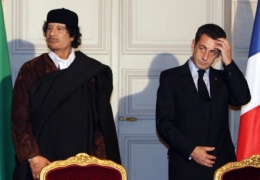 sarkozy_kadhafi.jpg