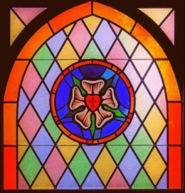 Luther-Rose-vitrail.jpg