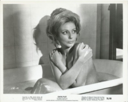 Claudie Lange bain.JPG