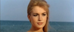 Catherine Spaak