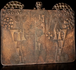 1001 Bronze plaque AD 900–1500 Atacama Desert, Argentina Copper alloy.jpg