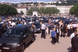 MANIF TAXIS 2000 06 07.jpg