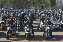 2004 10 31 MANIF FEDE DES MOTARDS EN COLERE.jpg