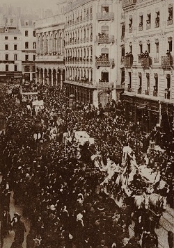 photographie,lyon,place des jacobins,auguste lumière,pont de l'hôtel-dieu,plaques sèches au gélatino bromure d'argent,jules sylvestre