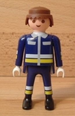 france,politique,société,président de la république,emmanuel macron,ukraine,russie,vladimir poutine,otan,nato,conseil national de la refondation,macron grand débat national,le canard enchaîné,paroles verbales,traité atlantique nord,général pierre de villiers