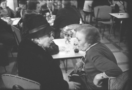 VIEILLES 1965 02 AU CAFE VERMARD.jpg