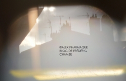 CARTE NON POSTALE.JPG