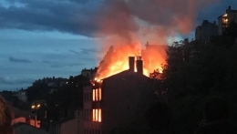 photographie,lyon,le fleuve rhône,pont de la boucle,jules sylvestre,montée de la boucle,quartier bissardon,caluire et cuire,rené dejean,barrage pierre-bénite,pont alphonse juin,bruno bernard,grégory doucet,métropole de lyon,mairie de lyon,élections municipales