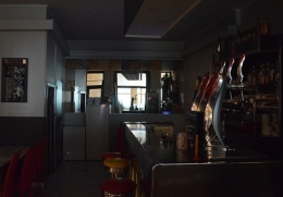 ALF10 RESTAURANT.JPG