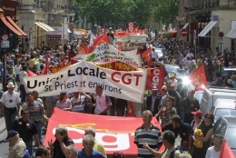 2003 06 03 MANIF PLAN RETRAITES FILLON.jpg