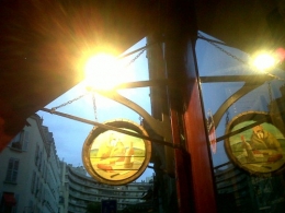 Les yeux jaunes II.jpg