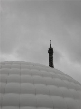 Tour Eiffel Igloo (Small).JPG