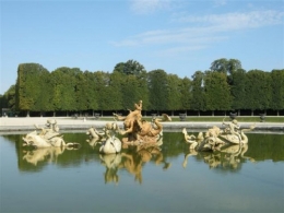 2012-08-12 Versailles dragon DSCN5733_782 (Small).JPG