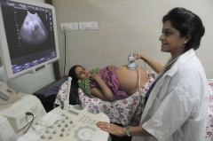 Gpa-Inde Dr+FemEnceinte.jpg