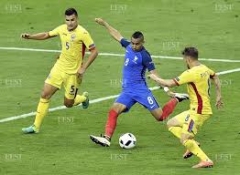 But de Dimitri Payet France-Roumanie juin 2016.jpg