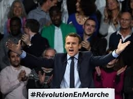 Macron christique.jpg