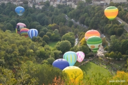Mongolfières à Rocamadour,Martel village 111.JPG