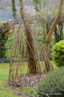 printemps,osier,tipi 036.JPG