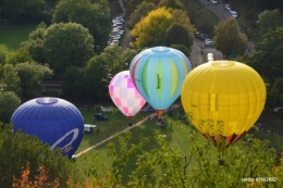 Mongolfières à Rocamadour,Martel village 118.JPG