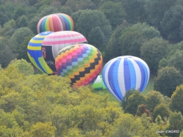 Mongolfières à Rocamadour,Martel village 117.JPG