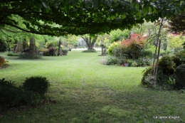 fete des fleurs Lalinde ,Cadouin,les printanières ,jardin 217.JPG