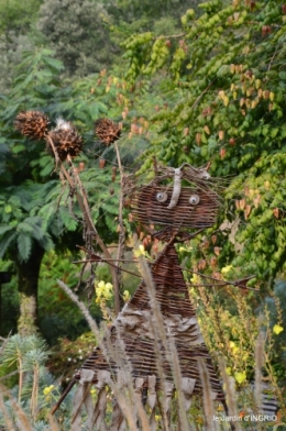 jardin en septembre,les cygnes 139.JPG