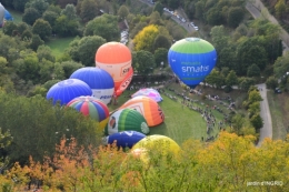 Mongolfières à Rocamadour,Martel village 076.JPG