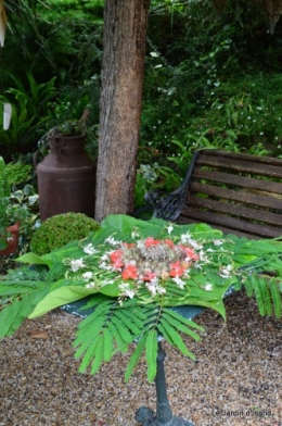 tableau,jardin,centre de table,les bégos,Cadouin,DALY,Mouleydier 010.JPG