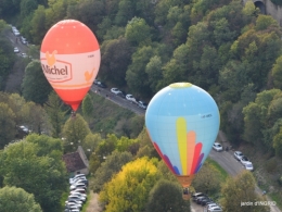 Mongolfières à Rocamadour,Martel village 066.JPG