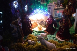 noel,ferme illuminée