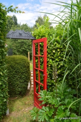 inondation,jardin,oeufs cygnes,chez Nathalie 088.JPG