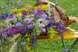 bouquet champêtre,jardin,hémérocalles,nénuphards 040.JPG