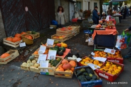 canoes,Combarel,canal automne,Issigeac,décos couronne,citrouille 179.JPG