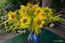 Lalinde passerelle,bouquet,jardin septembre 011.JPG