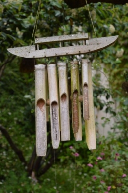 les décos au jardin 065.JPG