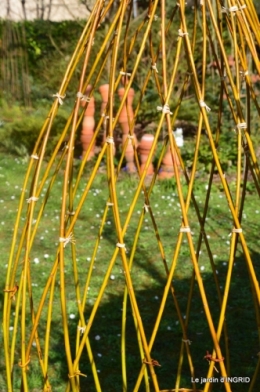 l'osier,stuctures,fleurettes printemps 074.JPG