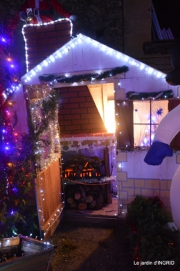 noel,ferme illuminée