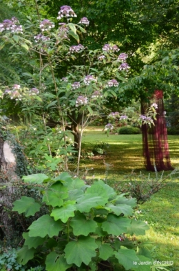 jardin,papillons,anniversaire d'Ines,bricolage 028.JPG