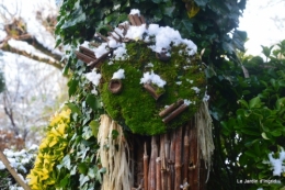 Neige en dordogne,jardin 183.JPG