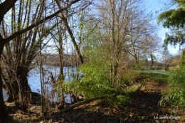Dans le Berry ,la Creuse 066.JPG