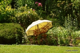 hémérocalles,les filles,les cygnes,la passerelle,moi,jardin 223.JPG
