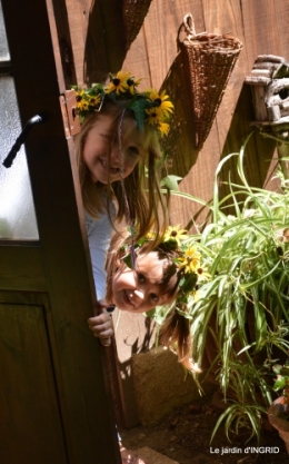 les filles,couronnes,jardins du Colombier 043.JPG