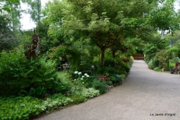jardin 002.JPG