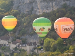 Mongolfières à Rocamadour,Martel village 121.JPG